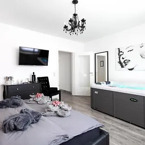 1st Floor Cologne